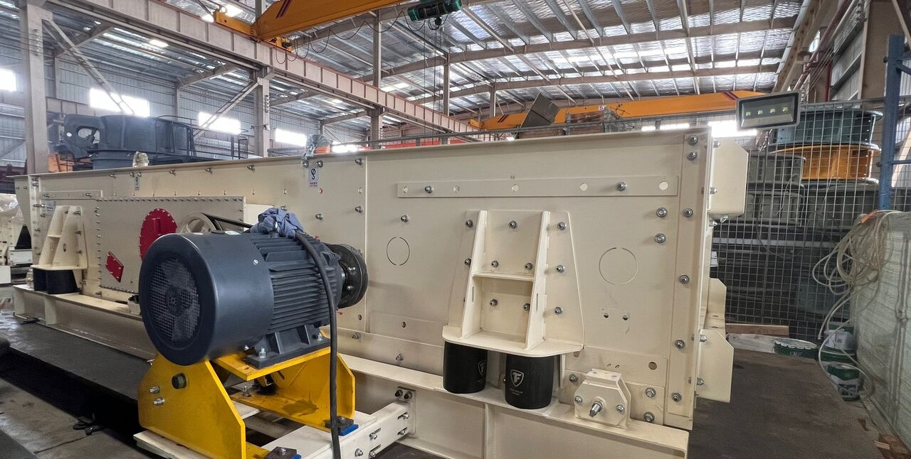 Kinglink New Horizontal Vibrating Screen - 스크리너 : 사진 1 Kinglink New Horizontal Vibrating Screen - 스크리너 : 사진 1