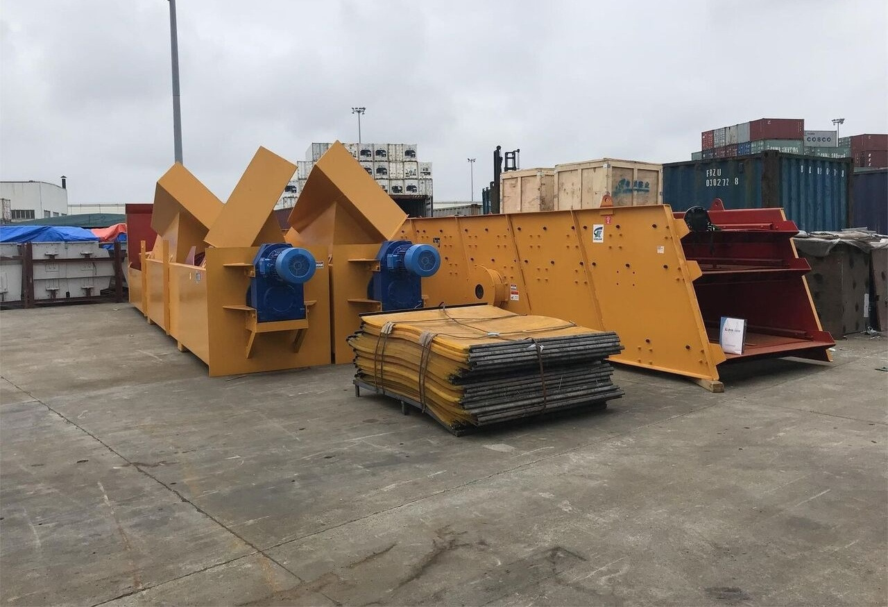 Kinglink Triple decks Vibrating Screen 3YK1860 | 6X20' - 스크리너 : 사진 2 Kinglink Triple decks Vibrating Screen 3YK1860 | 6X20' - 스크리너 : 사진 2