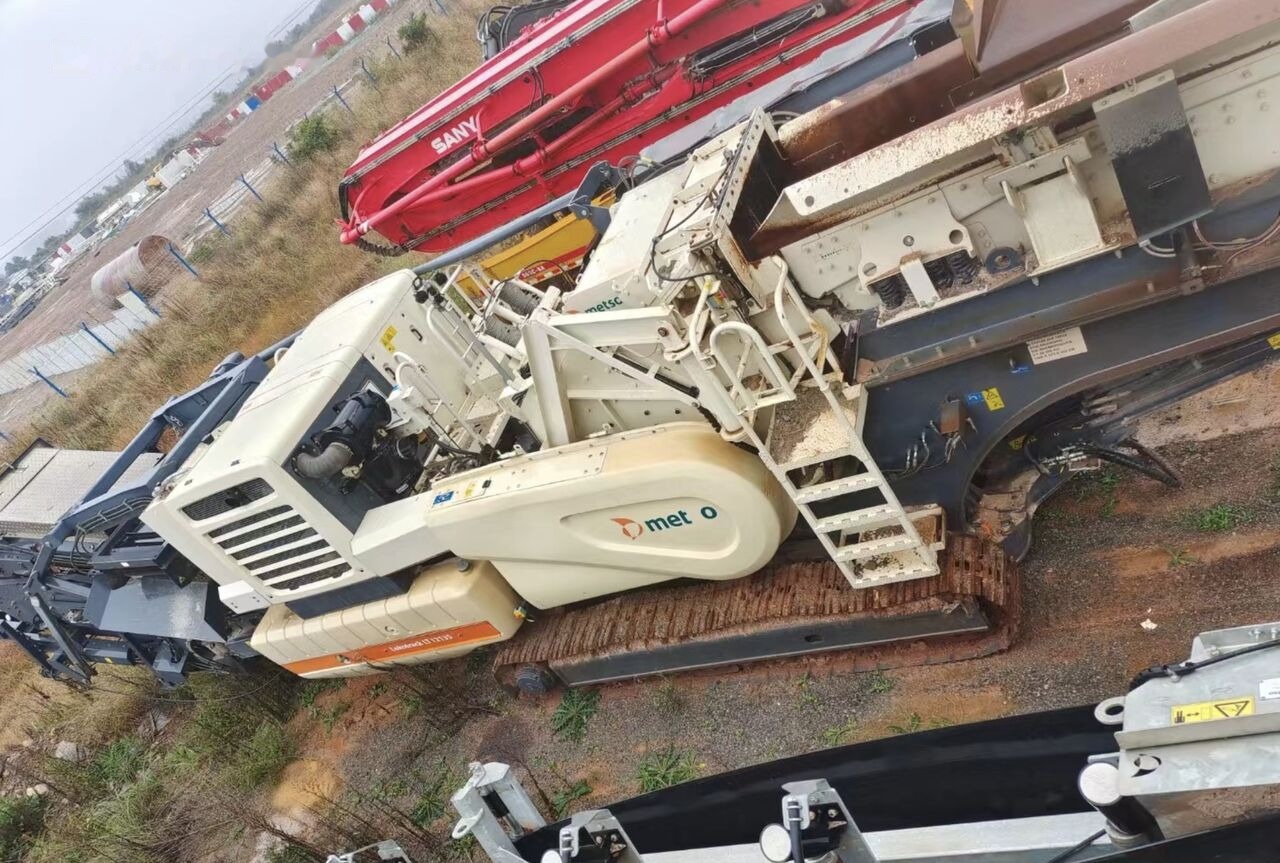 Metso Lokotrack LT1213S - 임팩트 크러셔 : 사진 5 Metso Lokotrack LT1213S - 임팩트 크러셔 : 사진 5