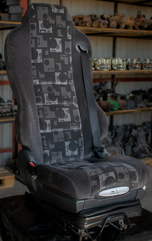 MERCEDES-BENZ ACTROS MP II AIR SEAT - DRIVER - 좌석 트럭 용 : 사진 4 MERCEDES-BENZ ACTROS MP II AIR SEAT - DRIVER - 좌석 트럭 용 : 사진 4