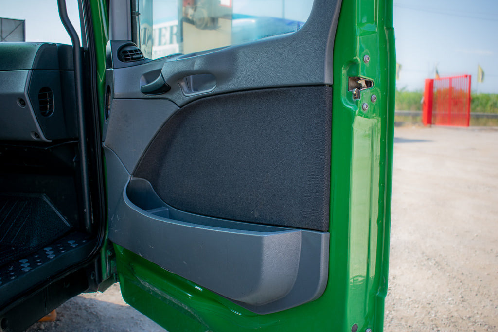 MERCEDES-BENZ ACTROS MP II DOOR LINING - PASSENGER - 도어 및 부품 트럭 용 : 사진 2 MERCEDES-BENZ ACTROS MP II DOOR LINING - PASSENGER - 도어 및 부품 트럭 용 : 사진 2