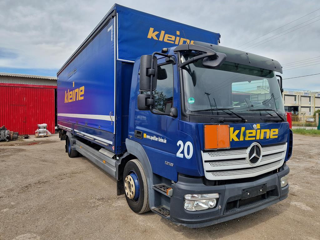 MERCEDES-BENZ ATEGO 1218 - 커튼사이더 트럭 : 사진 3 MERCEDES-BENZ ATEGO 1218 - 커튼사이더 트럭 : 사진 3