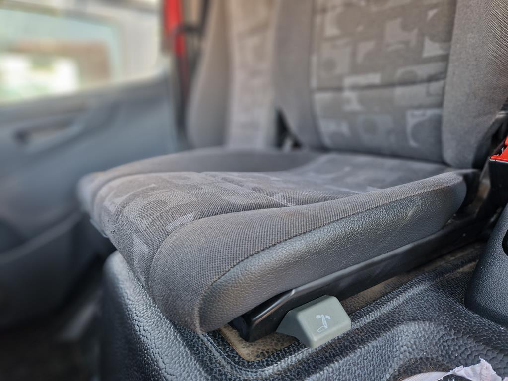 MERCEDES-BENZ ATEGO 2 - MIDDLE - 좌석 트럭 용 : 사진 3 MERCEDES-BENZ ATEGO 2 - MIDDLE - 좌석 트럭 용 : 사진 3