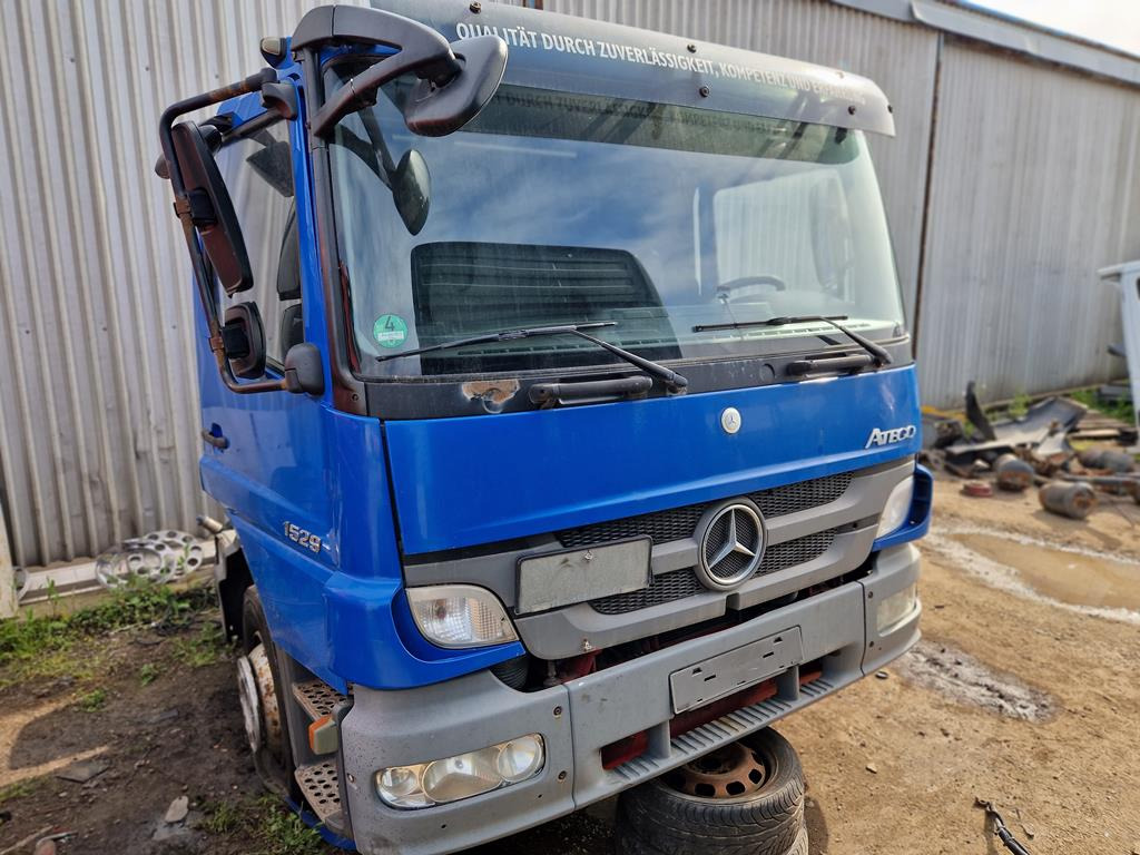 MERCEDES-BENZ ATEGO 3 - 운전실 트럭 용 : 사진 3 MERCEDES-BENZ ATEGO 3 - 운전실 트럭 용 : 사진 3