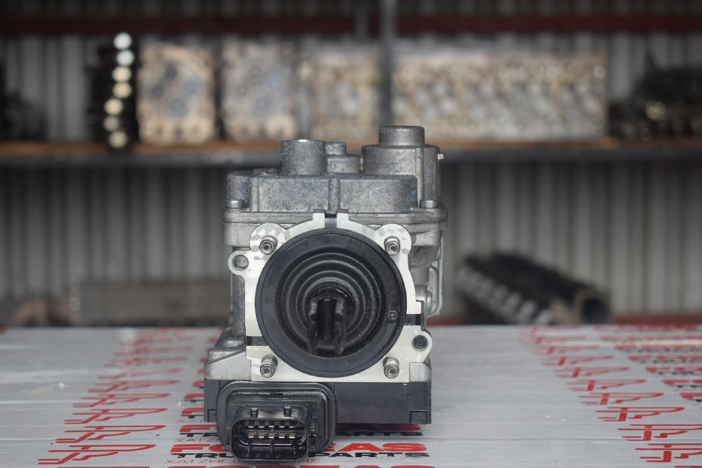 MERCEDES-BENZ BRAKE VALVE - 000 446 5936 - 브레이크 밸브 트럭 용 : 사진 2 MERCEDES-BENZ BRAKE VALVE - 000 446 5936 - 브레이크 밸브 트럭 용 : 사진 2