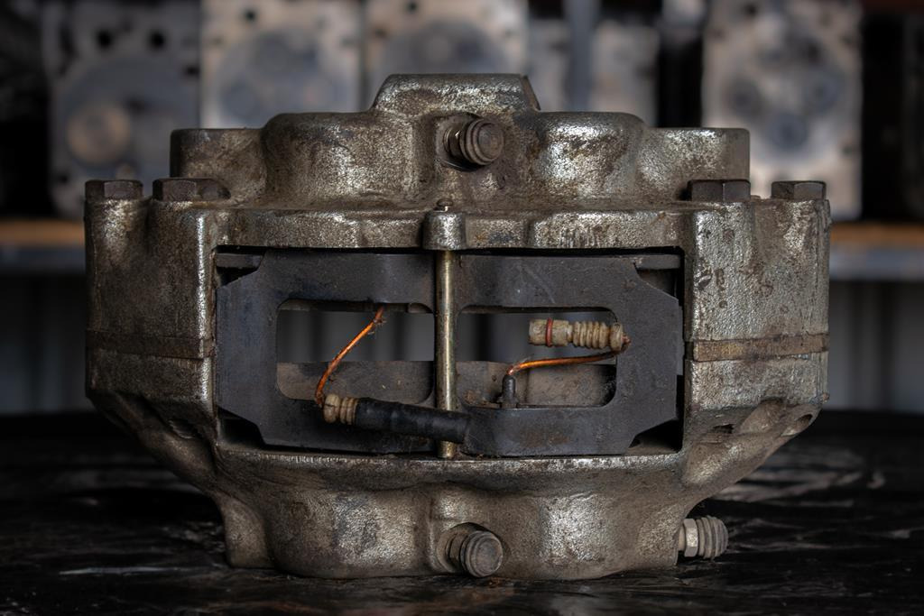 MERCEDES-BENZ SPRINTER ΟΜ601 - DRIVER - 브레이크 캘리퍼 트럭 용 : 사진 1 MERCEDES-BENZ SPRINTER ΟΜ601 - DRIVER - 브레이크 캘리퍼 트럭 용 : 사진 1