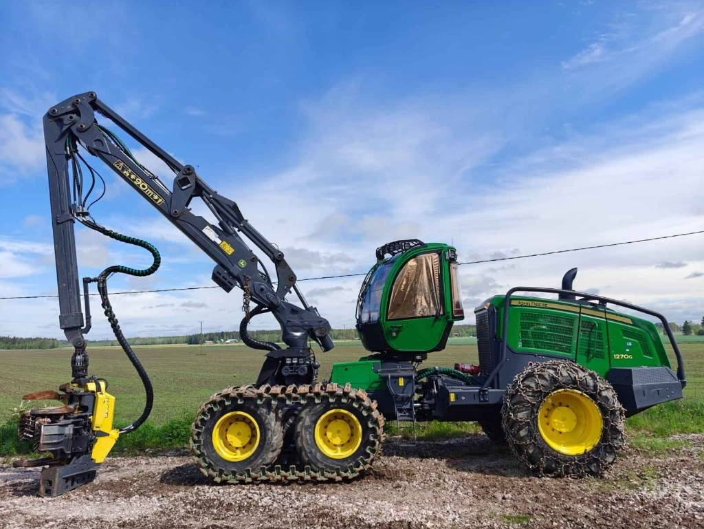John Deere 1270 G - 산림용 수확기 : 사진 2 John Deere 1270 G - 산림용 수확기 : 사진 2