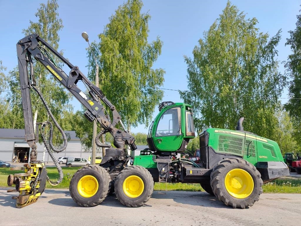 John Deere 1270 G - 산림용 수확기 : 사진 2 John Deere 1270 G - 산림용 수확기 : 사진 2