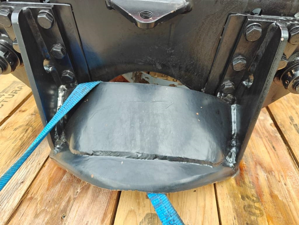 펠링 헤드 Komatsu 370.2 : 사진 9