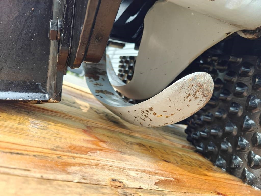 펠링 헤드 Komatsu 370.2 : 사진 10