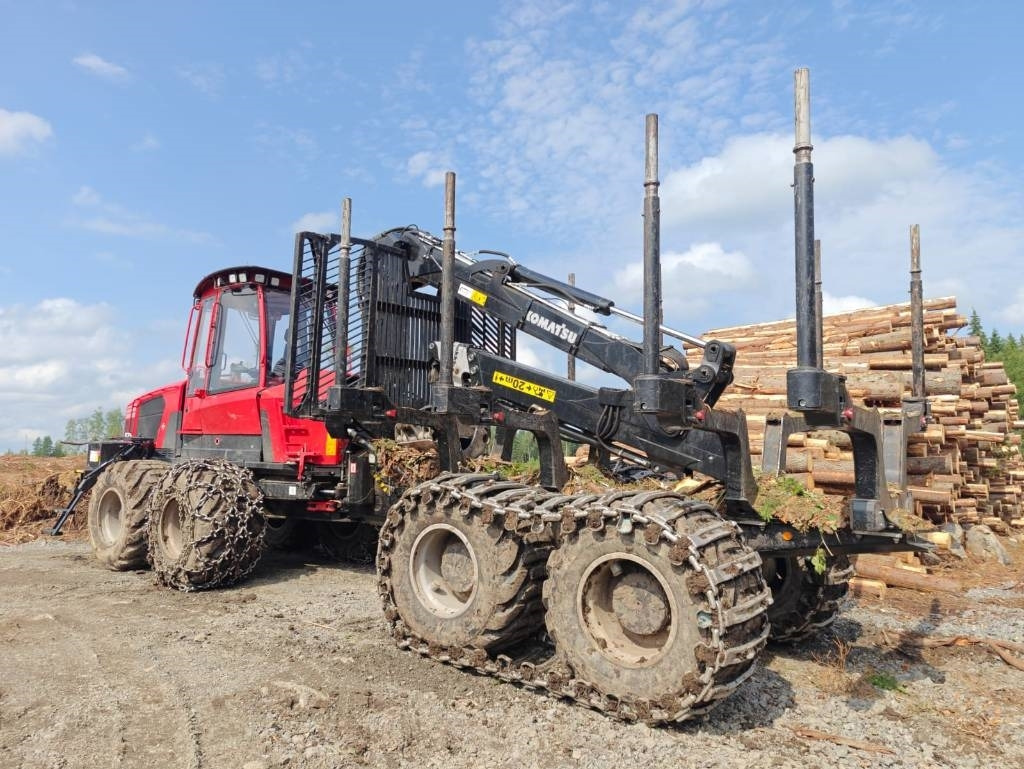 Komatsu 875 - 포워더 : 사진 3 Komatsu 875 - 포워더 : 사진 3