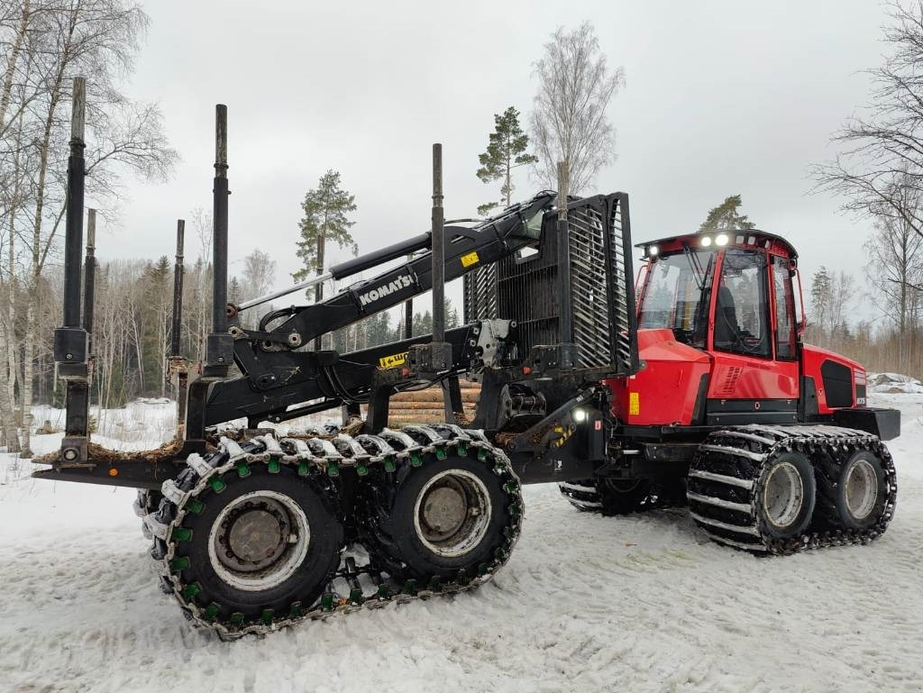 Komatsu 875 - 포워더 : 사진 5 Komatsu 875 - 포워더 : 사진 5