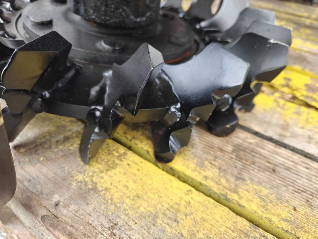 펠링 헤드 Komatsu C 123 : 사진 12 펠링 헤드 Komatsu C 123 : 사진 12