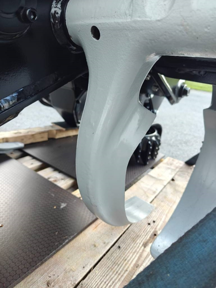 펠링 헤드 Komatsu C 93 : 사진 10