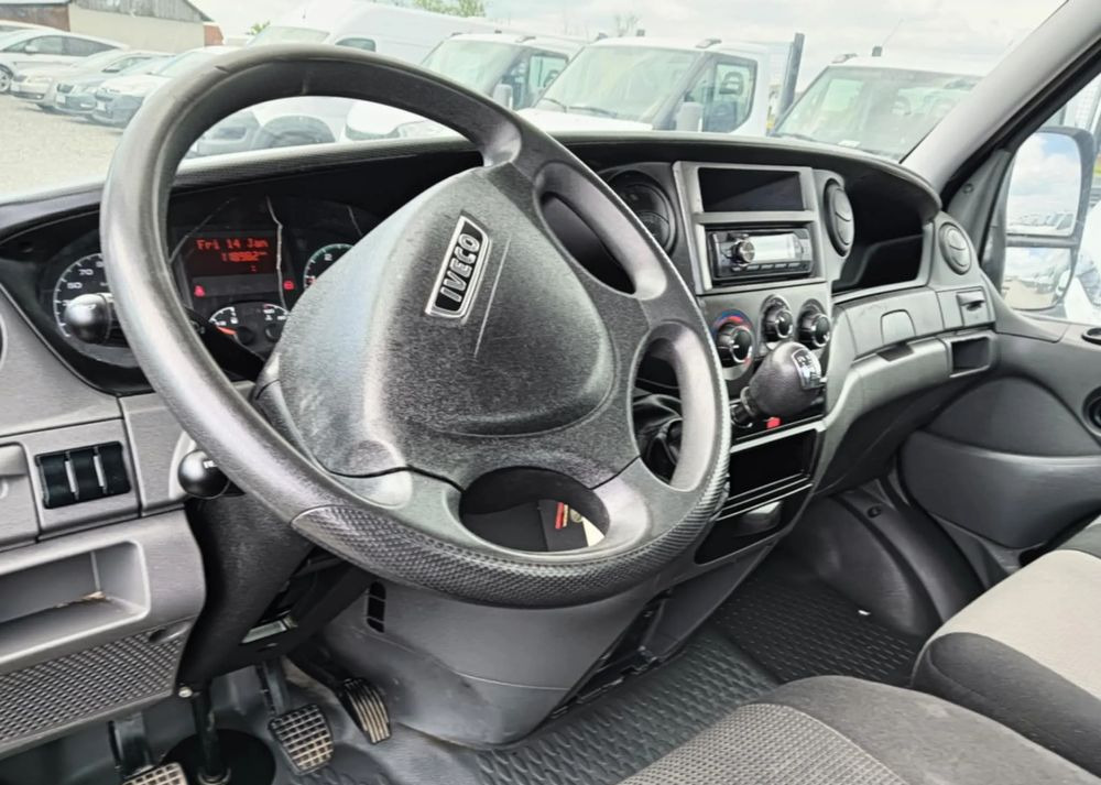 Iveco 35C13, 35C12, 35C14, 35C15 - 캡 새시 트럭 : 사진 5 Iveco 35C13, 35C12, 35C14, 35C15 - 캡 새시 트럭 : 사진 5