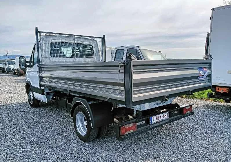Iveco 35C13, 35C12, 35C14, 35C15 - 덤프 밴 : 사진 5 Iveco 35C13, 35C12, 35C14, 35C15 - 덤프 밴 : 사진 5