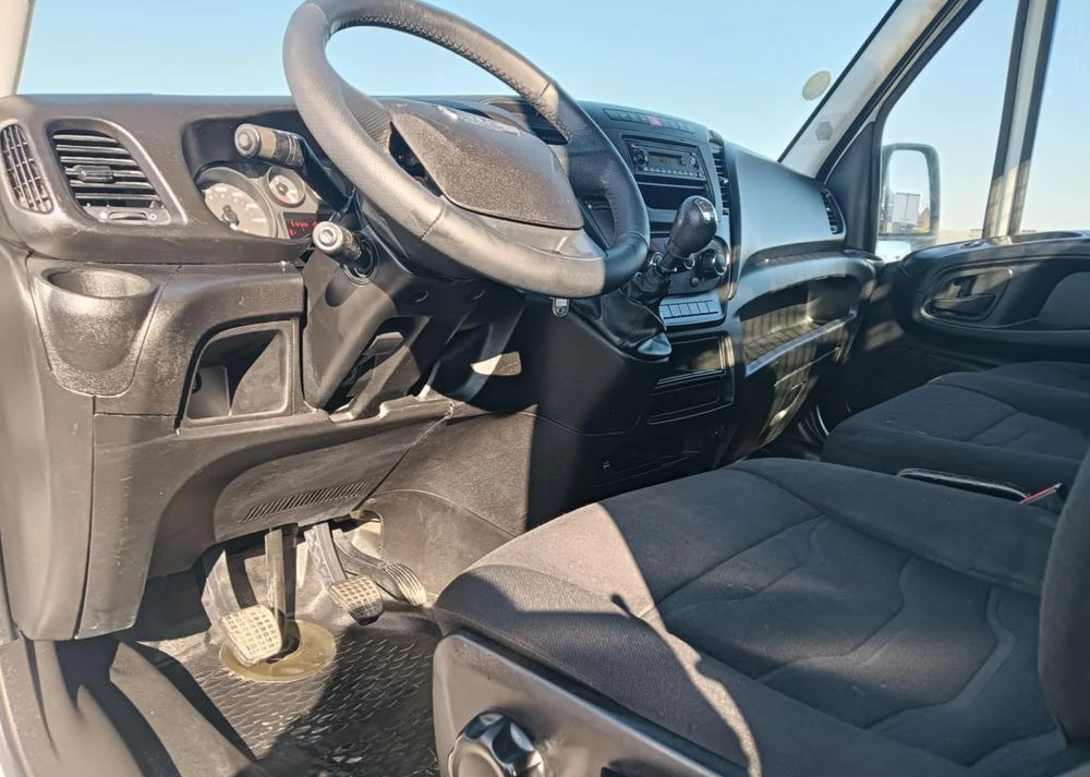 Iveco 35C15, 35C14, 35C13, 35C12 - 덤프 밴 : 사진 2 Iveco 35C15, 35C14, 35C13, 35C12 - 덤프 밴 : 사진 2