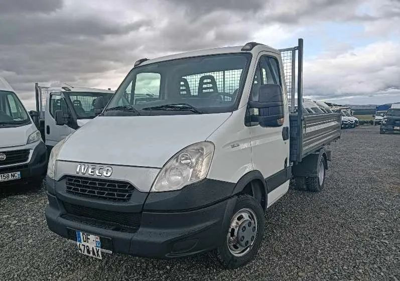 Iveco DAILY 35C13, 35C12, 35C15 - 덤프 밴 : 사진 2 Iveco DAILY 35C13, 35C12, 35C15 - 덤프 밴 : 사진 2