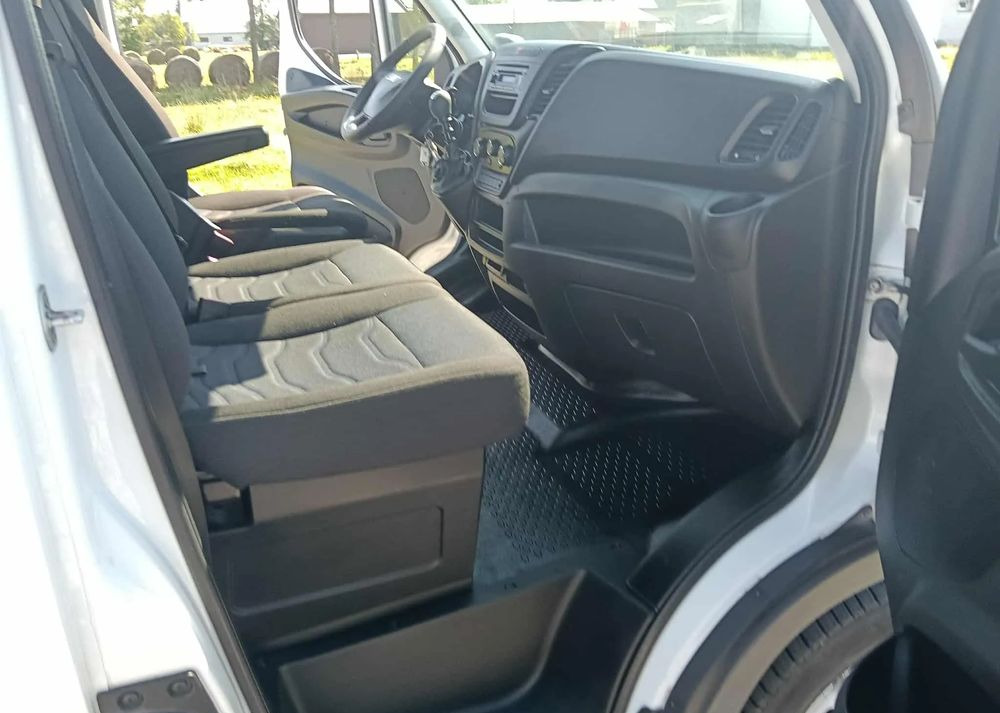 Iveco DAILY 35C14, 35C13, 35C12 - 덤프 밴 : 사진 3 Iveco DAILY 35C14, 35C13, 35C12 - 덤프 밴 : 사진 3