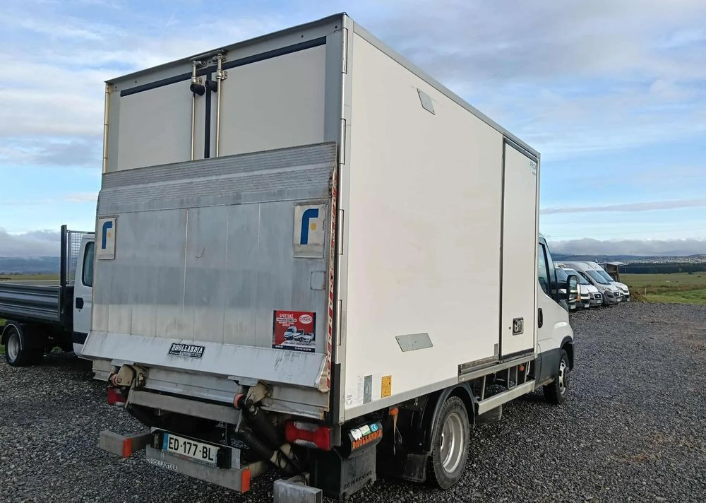 Iveco DAILY 35C15,35C14,35C13,35C12 - 냉동 밴 : 사진 3 Iveco DAILY 35C15,35C14,35C13,35C12 - 냉동 밴 : 사진 3
