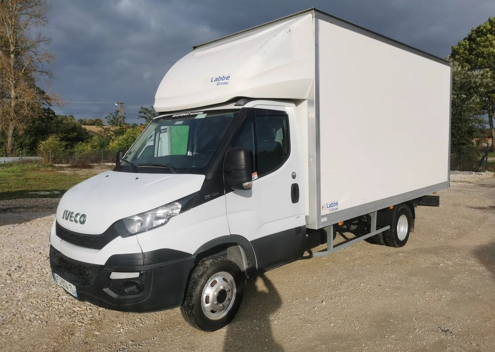Iveco 3.0-150KM Daily 35C15 Kontener długi rama 35-150 kiper Klimatyzacja długi rozstaw - 박스 밴 : 사진 2 Iveco 3.0-150KM Daily 35C15 Kontener długi rama 35-150 kiper Klimatyzacja długi rozstaw - 박스 밴 : 사진 2