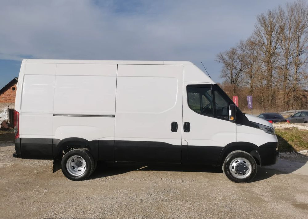 Iveco 35C13 Daily L3H2 bliźniak Klima 2.3-130KM 6-biegów Hak podwójne koła 35-130 L4H2 - 패널 밴 : 사진 2 Iveco 35C13 Daily L3H2 bliźniak Klima 2.3-130KM 6-biegów Hak podwójne koła 35-130 L4H2 - 패널 밴 : 사진 2