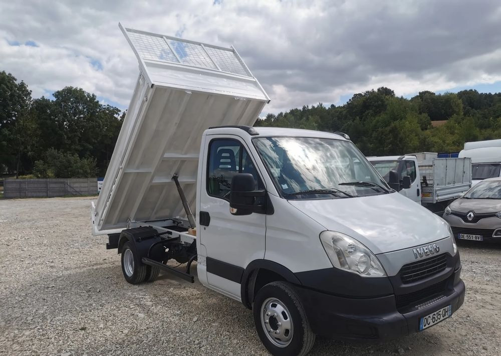 Iveco Daily 35C11 Kiper wywrotka Hak Bliźniak sprowadzony 35C12 - 덤프 밴 : 사진 3 Iveco Daily 35C11 Kiper wywrotka Hak Bliźniak sprowadzony 35C12 - 덤프 밴 : 사진 3