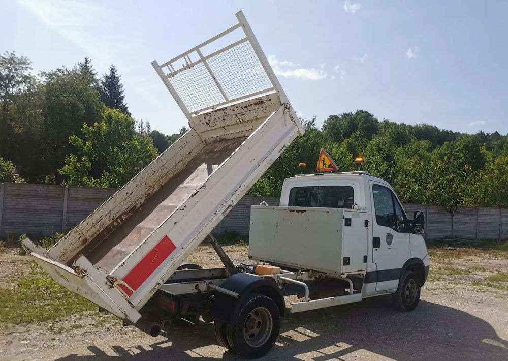 Iveco Daily 35C11 Kiper wywrotka Hak Bliźniak sprowadzony - 덤프 밴 : 사진 3 Iveco Daily 35C11 Kiper wywrotka Hak Bliźniak sprowadzony - 덤프 밴 : 사진 3