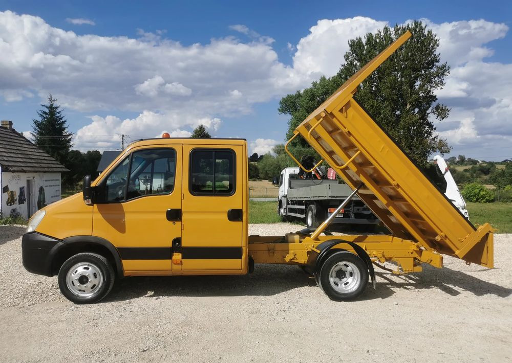 Iveco Daily 35C12 Brygadówka wywrotka Dubel hak kiper doka 35C13 - 덤프 밴 : 사진 3 Iveco Daily 35C12 Brygadówka wywrotka Dubel hak kiper doka 35C13 - 덤프 밴 : 사진 3
