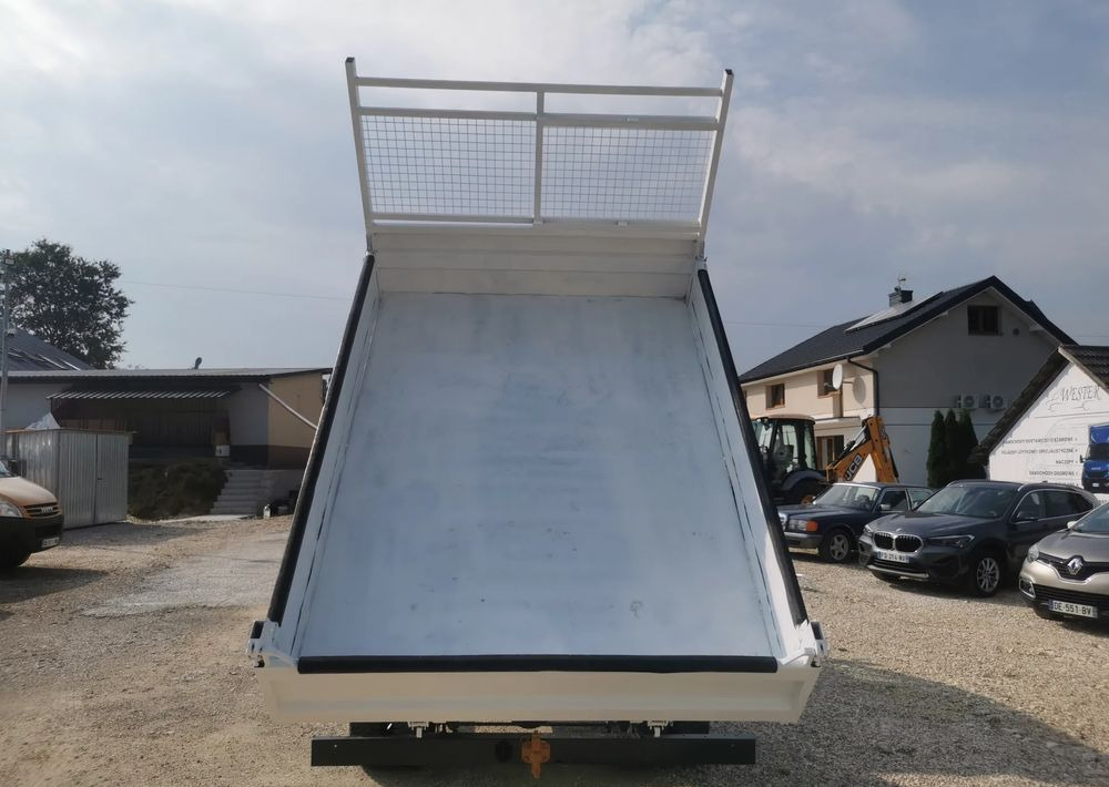 Iveco Daily 35C13 Brygadówka Klima 35-130 wywrotka kiper doka Dubel - 덤프 밴 : 사진 5 Iveco Daily 35C13 Brygadówka Klima 35-130 wywrotka kiper doka Dubel - 덤프 밴 : 사진 5