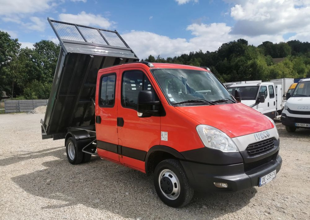 Iveco Daily 35C13 Brygadówka wywrotka Klimatyzacja Dubel hak kiper doka 35C13 - 덤프 밴 : 사진 1 Iveco Daily 35C13 Brygadówka wywrotka Klimatyzacja Dubel hak kiper doka 35C13 - 덤프 밴 : 사진 1