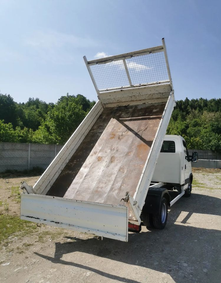 Iveco Daily 35C15 Kiper 3.0 - 150KM wywrotka Hak Bliźniak blokada mostu Klima - 덤프 밴 : 사진 4 Iveco Daily 35C15 Kiper 3.0 - 150KM wywrotka Hak Bliźniak blokada mostu Klima - 덤프 밴 : 사진 4