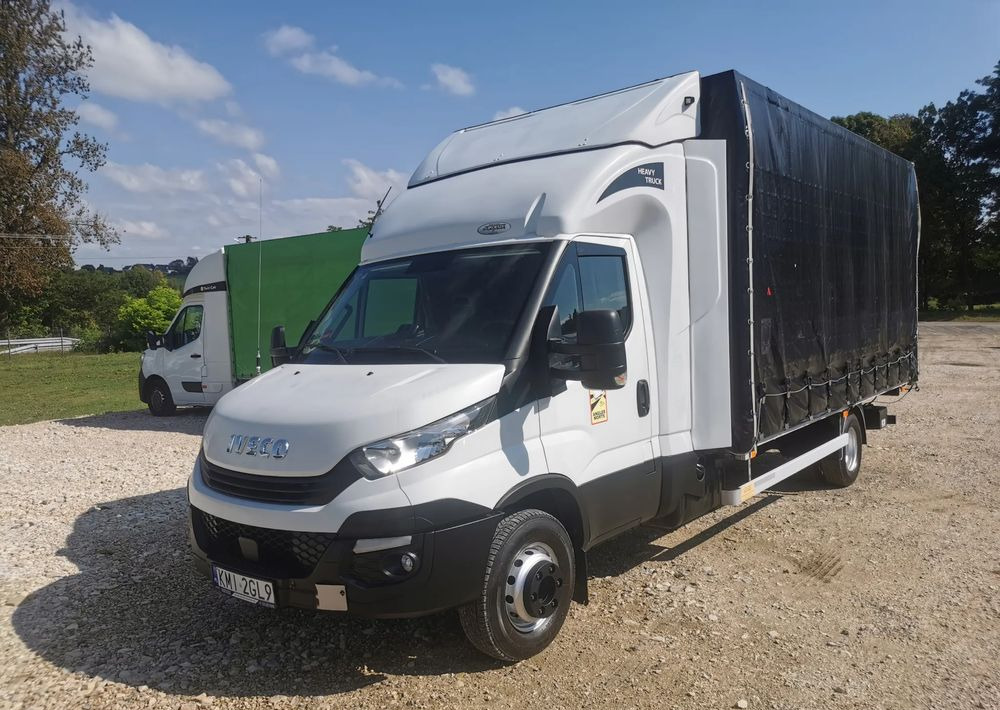Iveco Daily 70C18 firana Winda 1.000kg Dhollandia wejkama 12pal - 커튼사이더 트럭 : 사진 1 Iveco Daily 70C18 firana Winda 1.000kg Dhollandia wejkama 12pal - 커튼사이더 트럭 : 사진 1