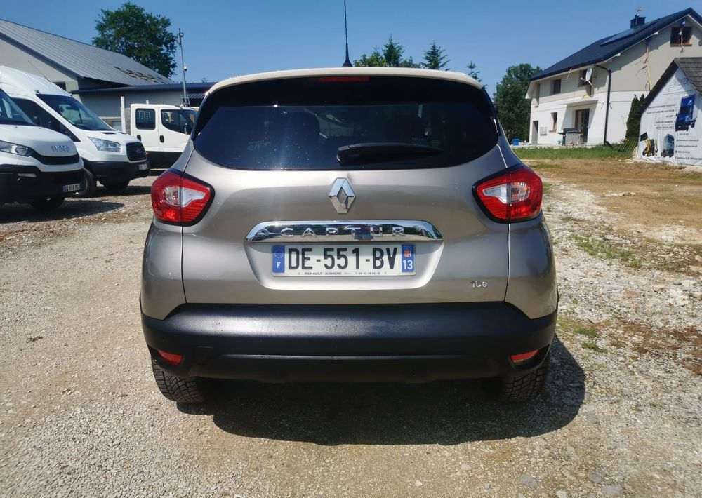 Renault Captur 0.9 Energy TCe Intens - SUV : 사진 5 Renault Captur 0.9 Energy TCe Intens - SUV : 사진 5