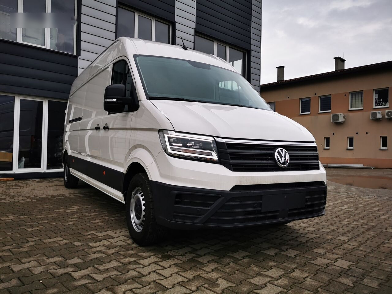Volkswagen Crafter 2,0 l 177 KM, długość pojazdu 6836 mm - 패널 밴 : 사진 1 Volkswagen Crafter 2,0 l 177 KM, długość pojazdu 6836 mm - 패널 밴 : 사진 1
