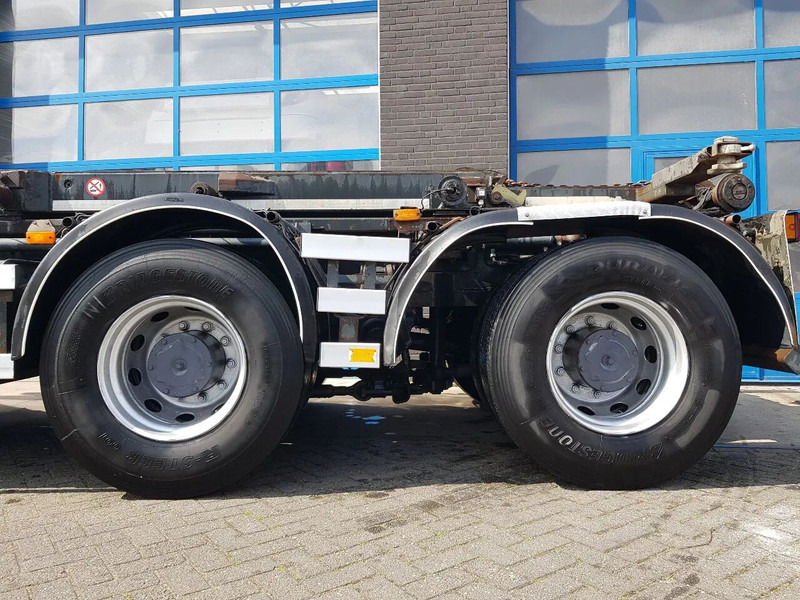 Iveco Stralis 450 8x4 Steel Nieuwe Apk/TÜV 430.000 km kettingsyst 30 t - 컨테이너 운반 장치/ 스와프 보디 트럭 : 사진 4 Iveco Stralis 450 8x4 Steel Nieuwe Apk/TÜV 430.000 km kettingsyst 30 t - 컨테이너 운반 장치/ 스와프 보디 트럭 : 사진 4