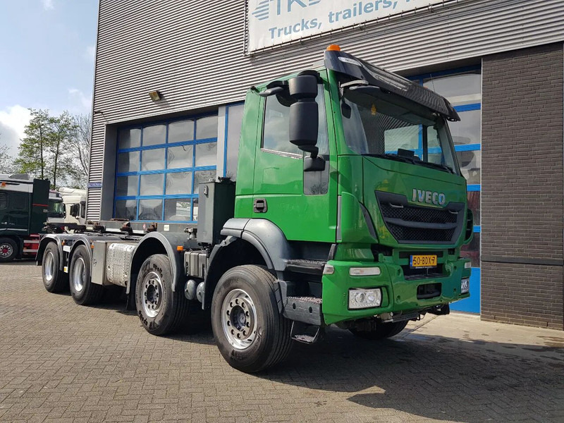 Iveco Stralis 450 8x4 Steel Nieuwe Apk/TÜV 430.000 km kettingsyst 30 t - 컨테이너 운반 장치/ 스와프 보디 트럭 : 사진 5 Iveco Stralis 450 8x4 Steel Nieuwe Apk/TÜV 430.000 km kettingsyst 30 t - 컨테이너 운반 장치/ 스와프 보디 트럭 : 사진 5