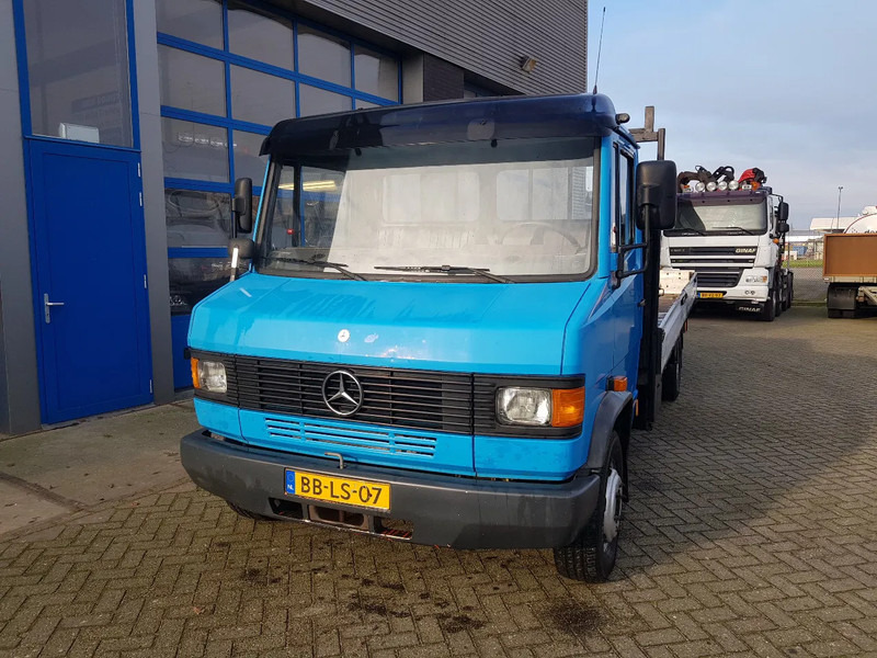 Mercedes-Benz 611 D Open laadbak Manual - 드롭사이드/ 플랫베드 트럭 : 사진 2 Mercedes-Benz 611 D Open laadbak Manual - 드롭사이드/ 플랫베드 트럭 : 사진 2