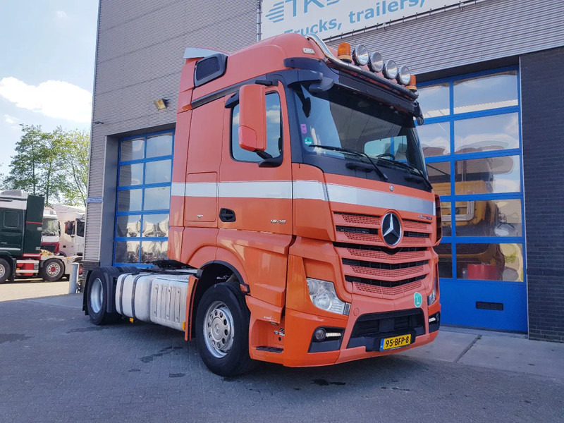 Mercedes-Benz Actros 1945 Double Tank New Apk TÜV - 트랙터 유닛 : 사진 5 Mercedes-Benz Actros 1945 Double Tank New Apk TÜV - 트랙터 유닛 : 사진 5