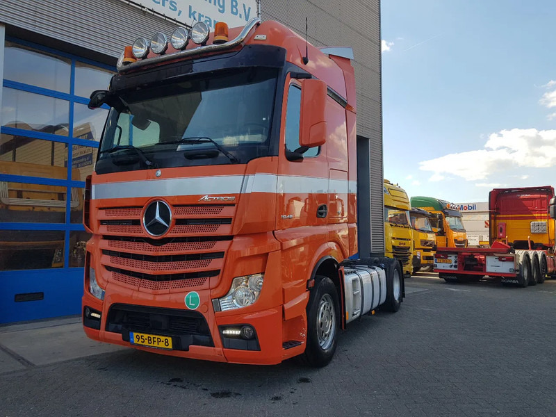 Mercedes-Benz Actros 1945 Double Tank New Apk TÜV - 트랙터 유닛 : 사진 1 Mercedes-Benz Actros 1945 Double Tank New Apk TÜV - 트랙터 유닛 : 사진 1