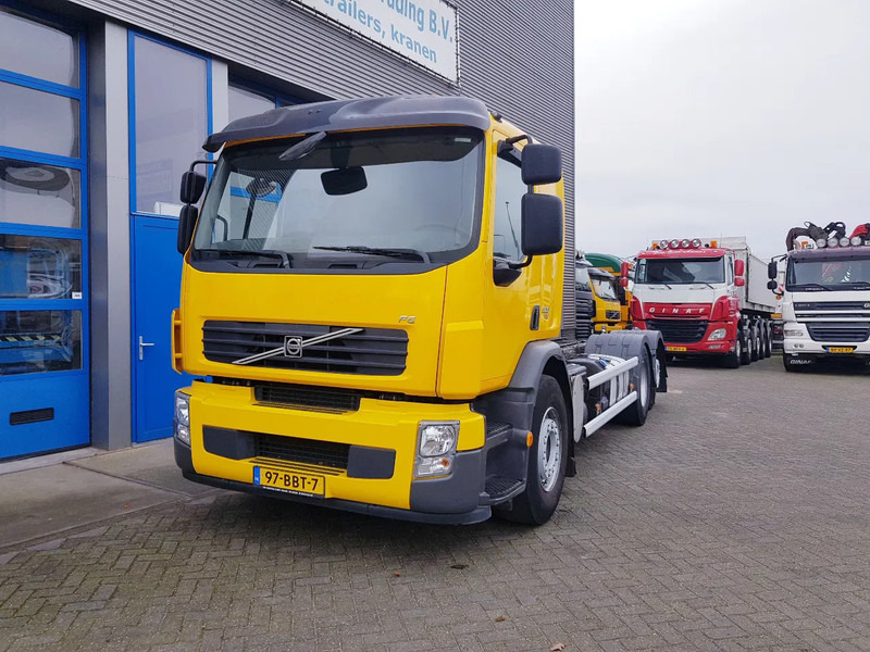 Volvo FE 300 EEV 6X2 Retarder 258.000 KM TÜV - 캡 새시 트럭 : 사진 2 Volvo FE 300 EEV 6X2 Retarder 258.000 KM TÜV - 캡 새시 트럭 : 사진 2