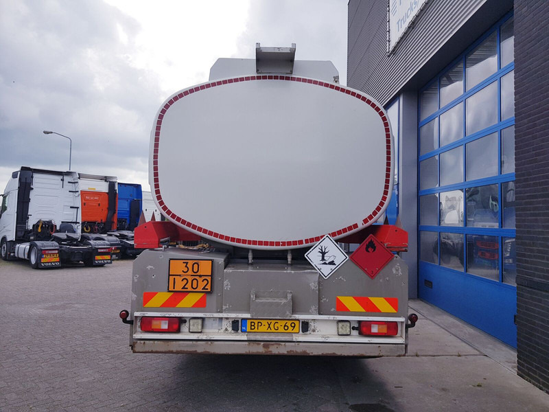 Volvo FM 9.340 Fuel 21.400 Liter 3 Compartments - 유조트럭 : 사진 5 Volvo FM 9.340 Fuel 21.400 Liter 3 Compartments - 유조트럭 : 사진 5