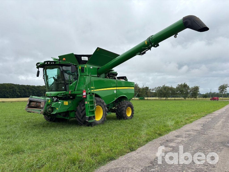 John Deere S690i - 목초수확기 : 사진 2 John Deere S690i - 목초수확기 : 사진 2