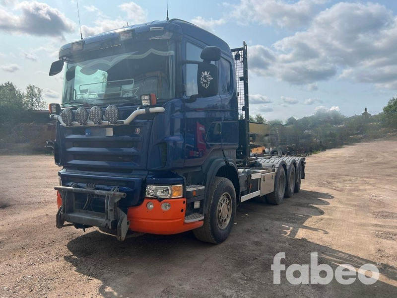 Scania R480 LB 8X4*4 HHA - 후크 리프트 트럭 : 사진 1 Scania R480 LB 8X4*4 HHA - 후크 리프트 트럭 : 사진 1