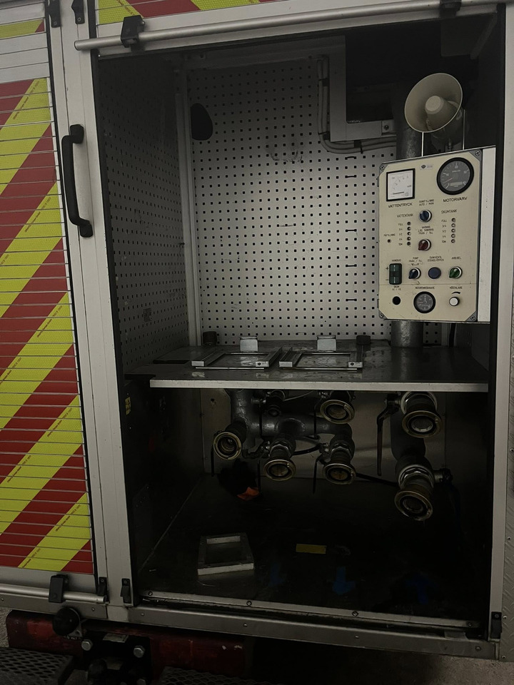 SCANIA P94GB 4x2 NZ310 - Fire engine - 소방차 : 사진 5 SCANIA P94GB 4x2 NZ310 - Fire engine - 소방차 : 사진 5