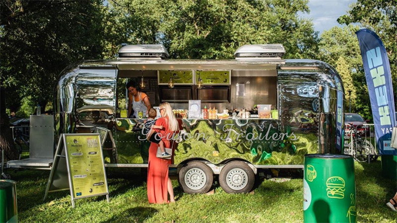 YOWON European standard food trailer with CE certificate - 자판기 트레일러 : 사진 1 YOWON European standard food trailer with CE certificate - 자판기 트레일러 : 사진 1