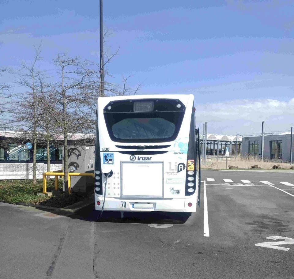 IRIZAR IEB Elektro Linienbus electric Bus. Fahrbereit - 시내버스, 전기 버스 : 사진 4 IRIZAR IEB Elektro Linienbus electric Bus. Fahrbereit - 시내버스, 전기 버스 : 사진 4