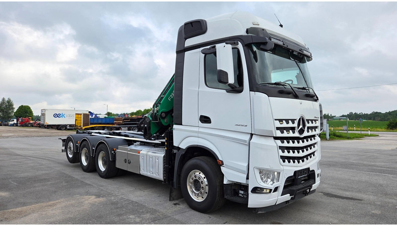 Mercedes-Benz Arocs 3253 8X4*4 Fassi F295 - 후크 리프트 트럭, 크레인 트럭 : 사진 4 Mercedes-Benz Arocs 3253 8X4*4 Fassi F295 - 후크 리프트 트럭, 크레인 트럭 : 사진 4