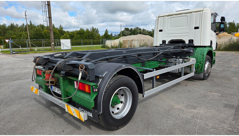 Scania P94 4X2 220 - 케이블 시스템 트럭 : 사진 3 Scania P94 4X2 220 - 케이블 시스템 트럭 : 사진 3