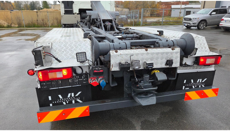Volvo FH500 6X2 - 후크 리프트 트럭 : 사진 5 Volvo FH500 6X2 - 후크 리프트 트럭 : 사진 5
